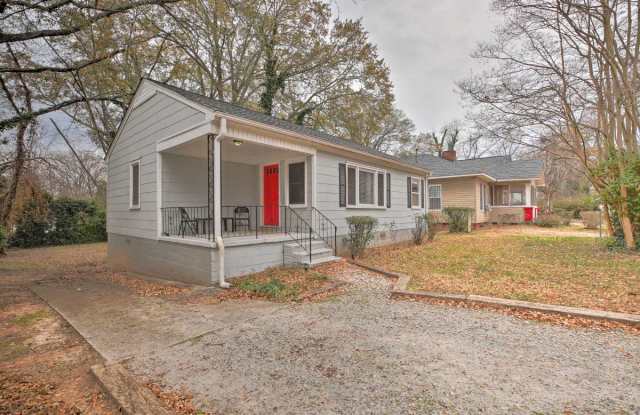 1328 Lyle Ave - 1328 Lyle Avenue, East Point, GA 30344