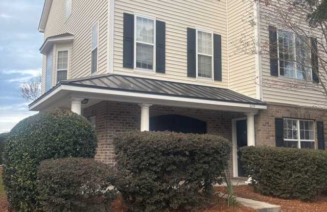 This beautiful 4 bedroom, 3.5 bath home in the highly sought-after Mill Creek neighborhood has it all! photos photos