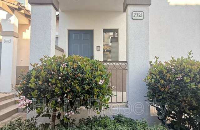 2352 Sunningdale Dr photos photos