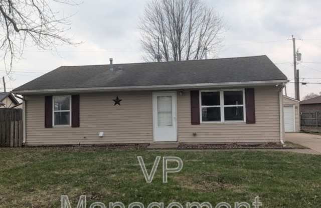 6904 N Pine photos photos