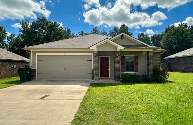 Cozy 4 Bedroom2 Bath Home in West Tyler! photos photos