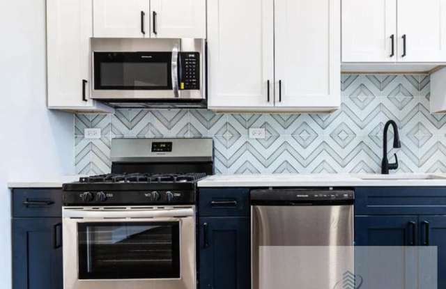3415 N Seminary Ave photos photos
