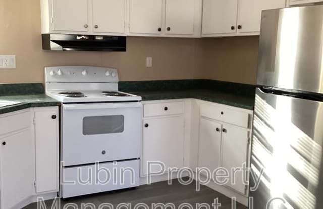 45 Grove Blvd photos photos