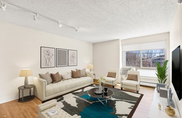 2121 Canyon Gallery 4