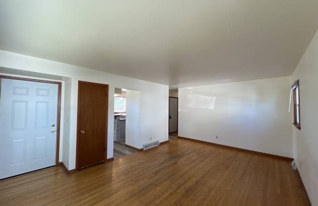1728 Cleveland Ave - Lower Gallery 4