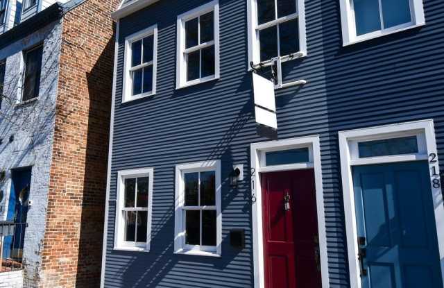 216 S HENRY Street photos photos