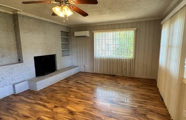 2303 South McDuffie Street - B photos photos