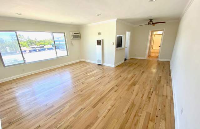 273 Gallery 4