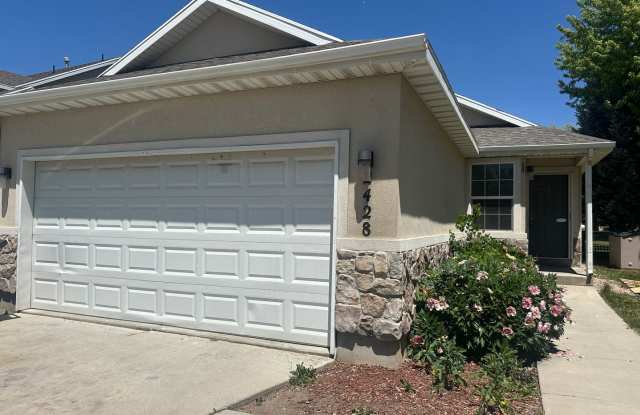 3 Bed 1 Bath home in heart of Provo! photos photos