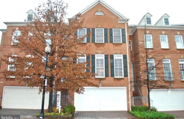 245 SOMERVELLE STREET - 245 Somervelle St, Alexandria, VA 22304