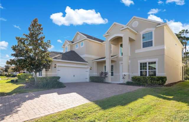 Magnificent 6 bedroom in the beautiful Windermere Trails photos photos