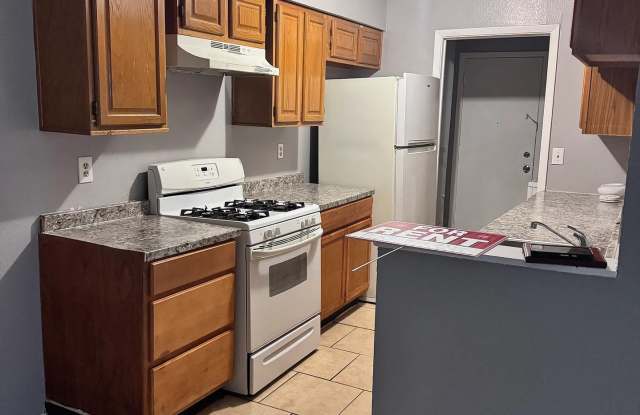 5308 S Pleasant Valley unit: A photos photos