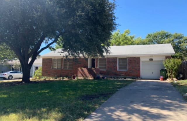 3213 Mimosa Park Dr - 3213 Mimosa Park Drive, Richland Hills, TX 76118