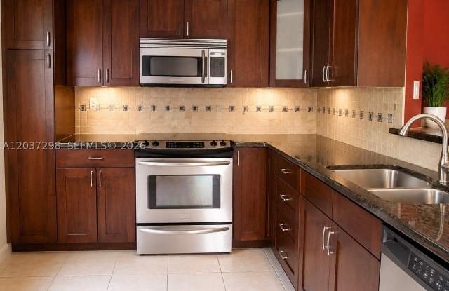 3545 Magellan Cir Gallery 2