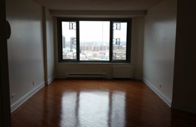 1290 5th Avenue - 1290 5th Avenue, New York City, NY 10026