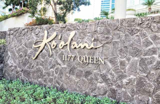 Koolani Kakaako Fully Furnished 2 Bedroom 2 Bathroom 2 Parking Executive Condominium with Ocean and Sunset Views - 1177 Queen Street, Honolulu, HI 96814