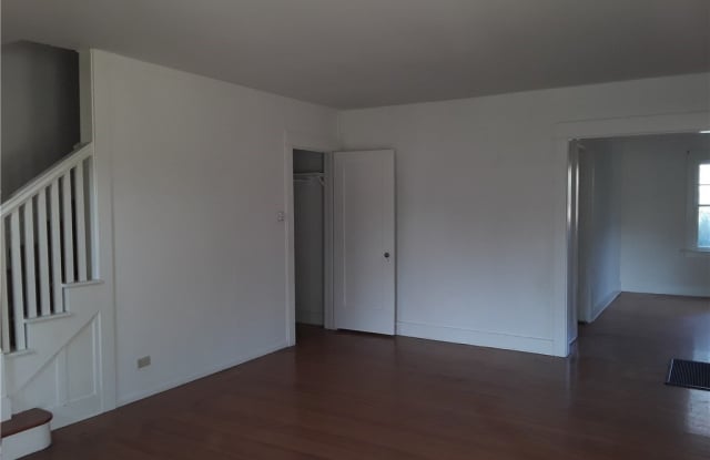 615 Lindaraxa Gallery 3