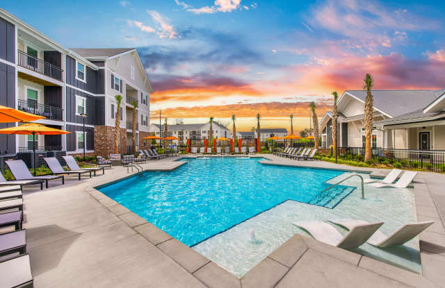 Riverchase Vista photos photos
