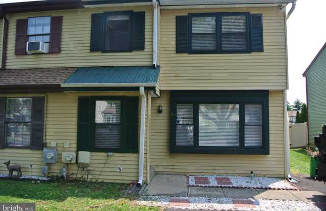 6 COBBLESTONE Drive photos photos 6 COBBLESTONE Drive photos photos