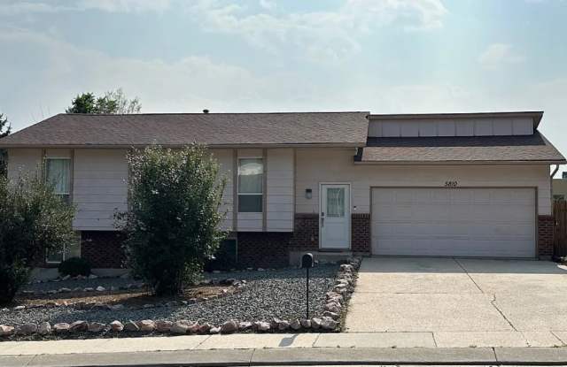 5810 Garmish Road photos photos