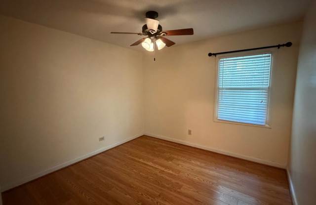 Perfect Location In Winston-Salem Gallery 4