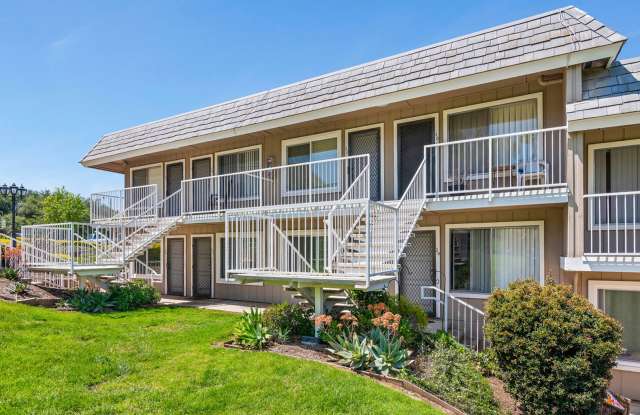 27725 Mountain Meadow Rd #32 photos photos