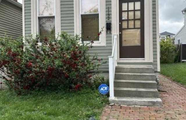 1132 Payne St photos photos