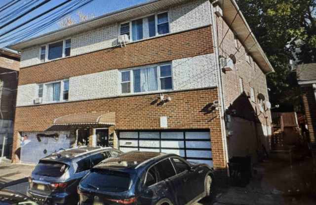 714 LIBERTY AVE photos photos