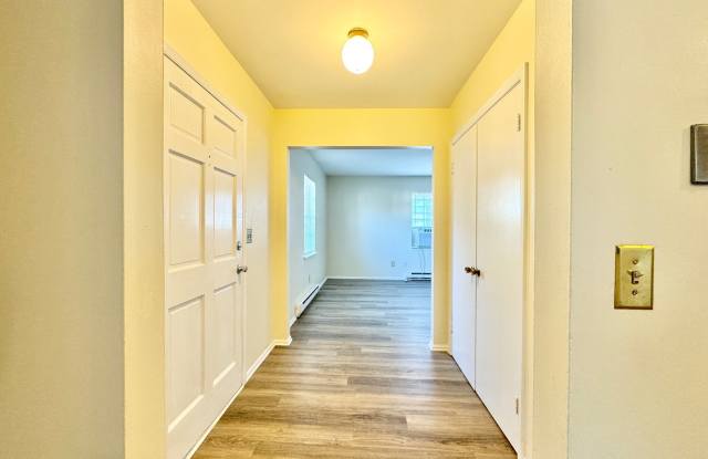 3 BR Brick Shannon Woods Home Gallery 3