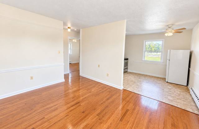 Two Bedroom Apartment for Rent Gallery 3