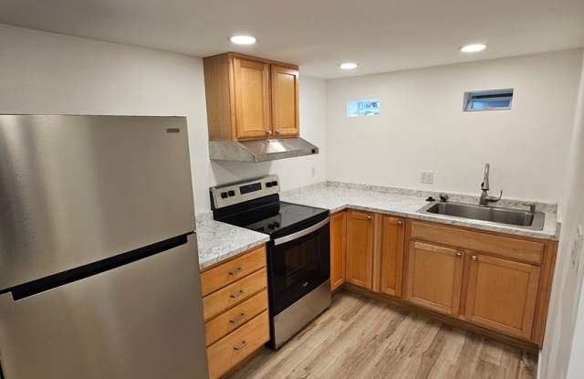 New 1 Bed unit - Safe, cool, clean, and nice. photos photos