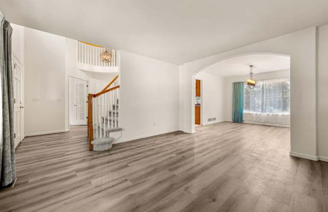 Beautiful Home in Littleton! Internet included! Gallery 4