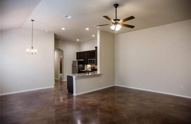 255 Joanne LOOP Gallery 4