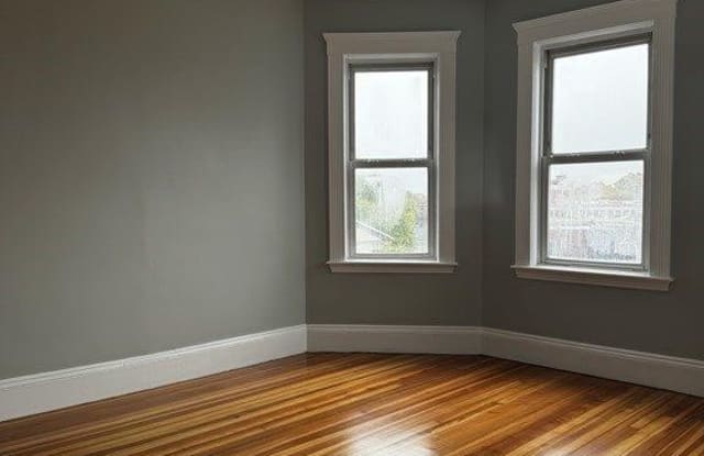 18 Wilbur Gallery 3