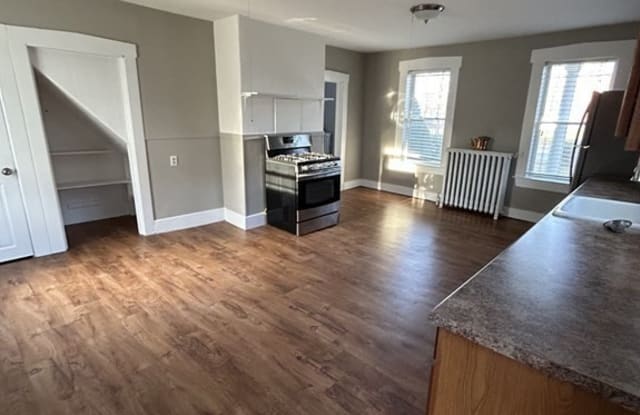 41-43 Middlesex St - 41 Middlesex Street, Middlesex County, MA 01863