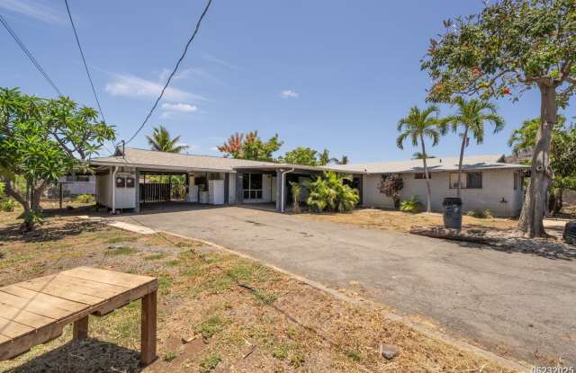 6bd, 3.5ba Split Single Family Home in Maili, Waianae photos photos