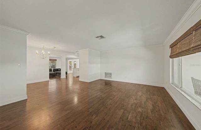 6685 121ST Street Gallery 4