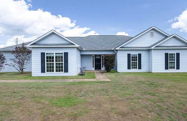 2 Cotton Ct Fort Mitchell, AL 36856 Gallery 1