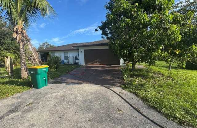 3495 everglades Blvd Gallery 1