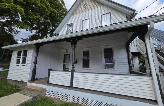 72 W HOUSTON Avenue photos photos