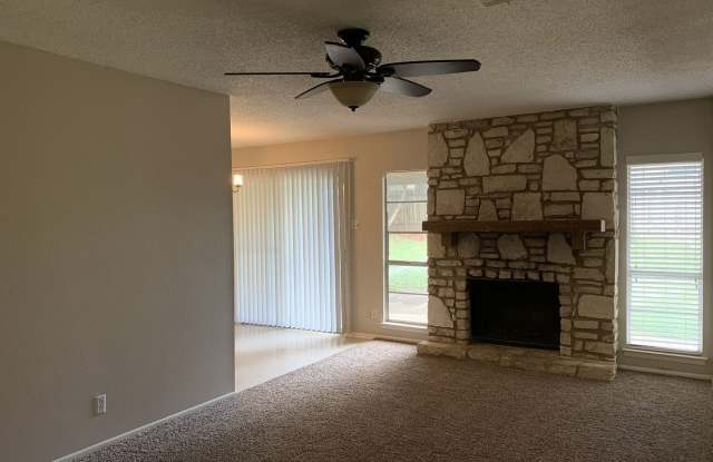 3855 Briarhaven Gallery 3