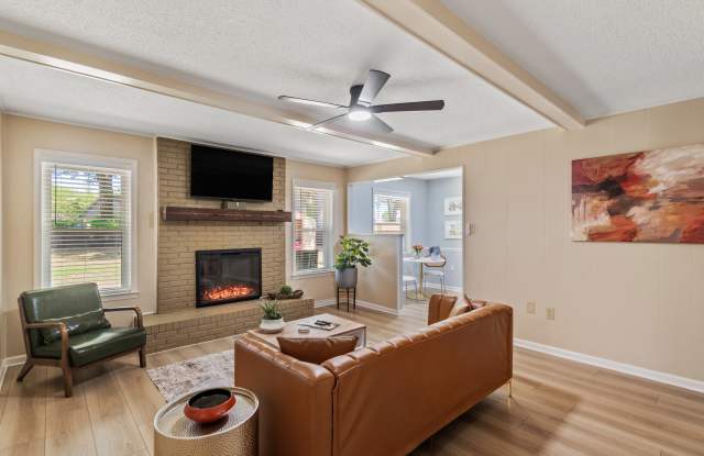 3262 W Earhart Dr photos photos