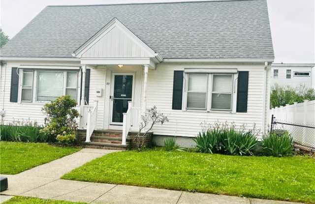 89 Rome Avenue photos photos
