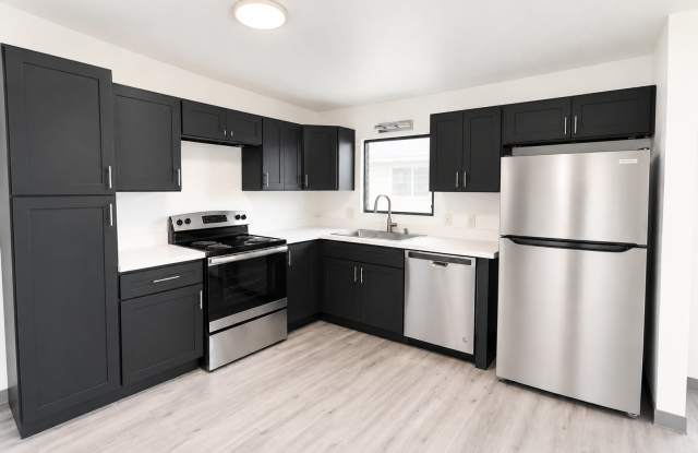 UNFURNISHED 3 BED/2BA PRIVATE HOME WITH OCEAN VIEW Gallery 4