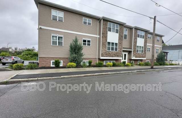 1307 Broadway - 11 photos photos