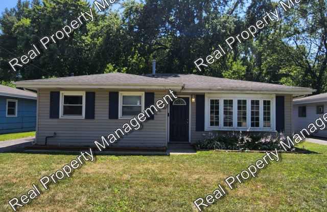 3 Bedroom Hessville Ranch - 3650 Nebraska Drive, Hammond, IN 46323