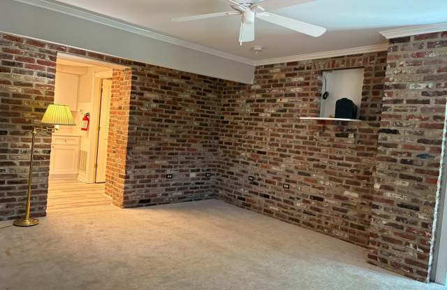 729 N LENOLA Road Gallery 3