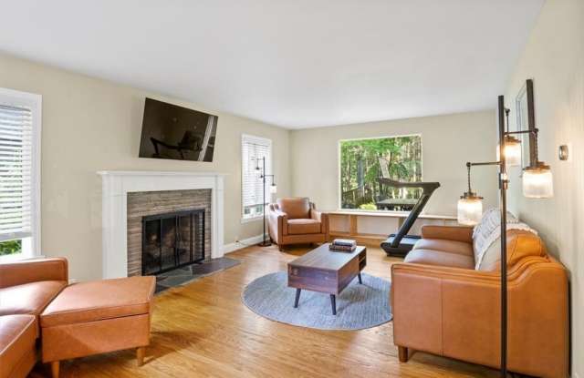 485 Oakridge Drive Gallery 4