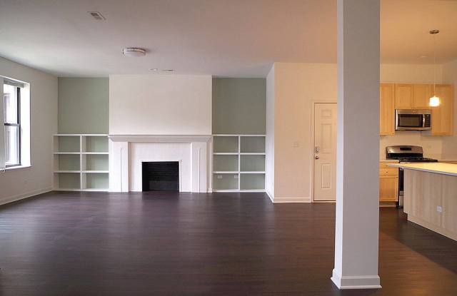5507-5509 S Hyde Park Boulevard Gallery 2