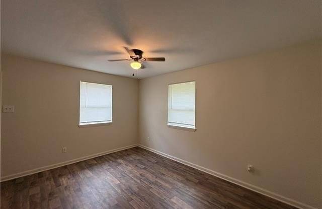 2432 JAMIE Court Gallery 4